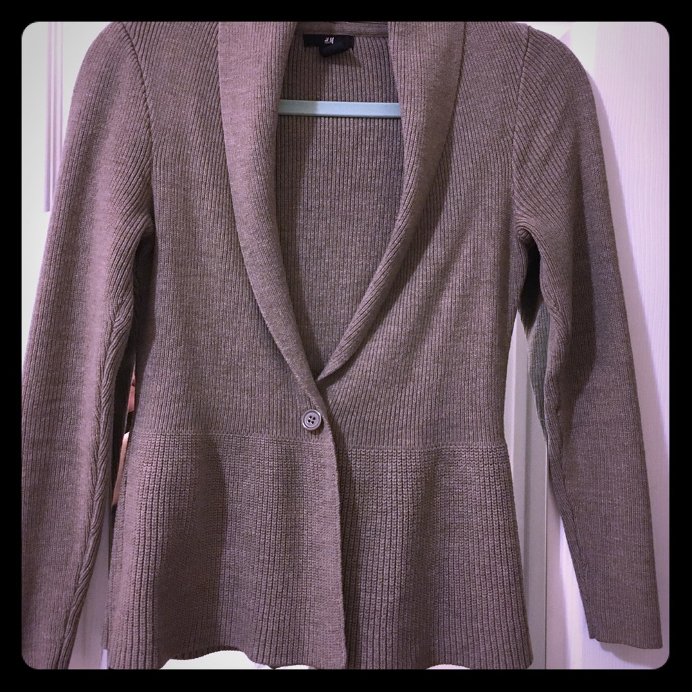 Knit Cardigan. Peplum fit Cardigan